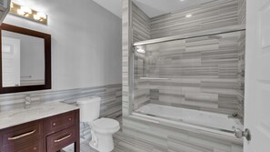 Shower, shampoo