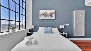 WiFi, bed sheets