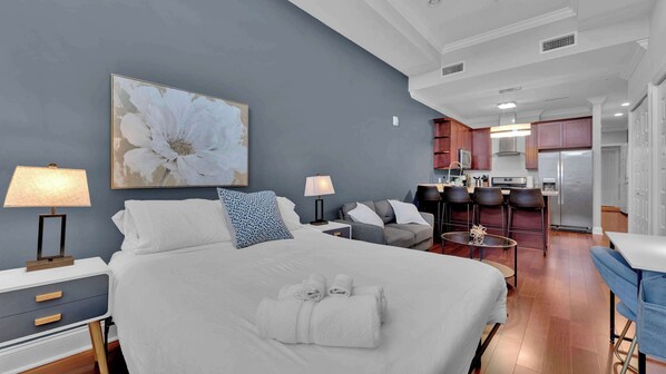 WiFi, bed sheets