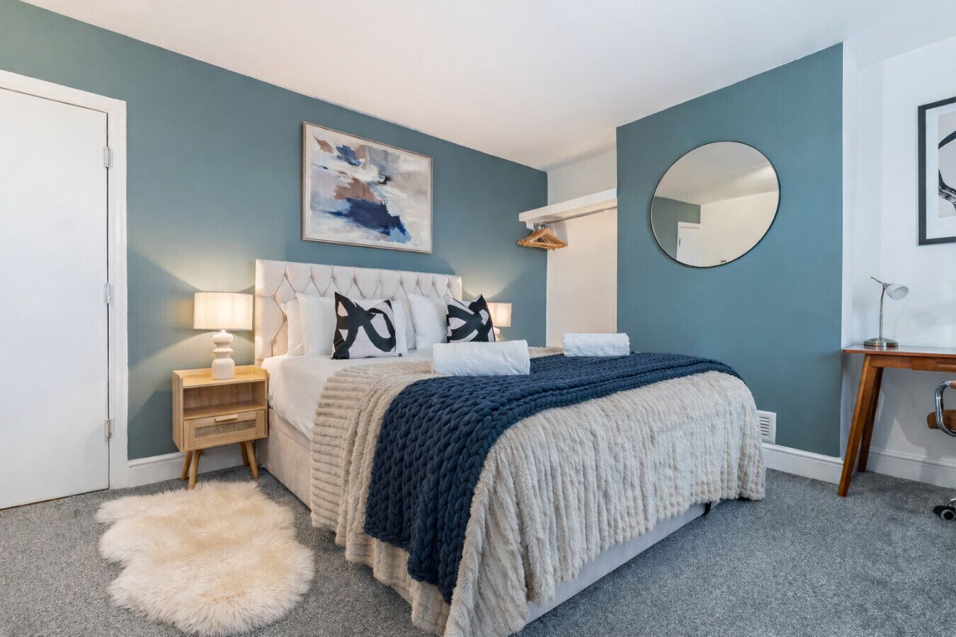 2 bedrooms, iron/ironing board, travel cot, free WiFi