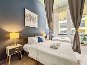 2 bedrooms, iron/ironing board, WiFi, bed sheets