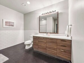 Ducha y secador de pelo