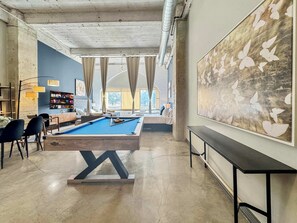 Spielezimmer