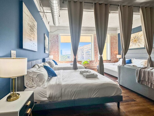 2 quartos, ferros/tábuas de passar roupa, Wi-Fi, roupa de cama