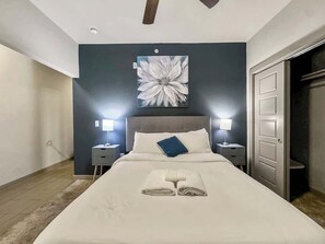 1 chambre, fer et planche à repasser, Wi-Fi, draps fournis