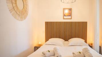 Fer et planche Ă repasser, lit parapluie, Wi-Fi, draps fournis