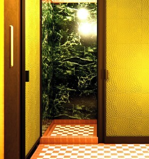 标准房 | 埃及棉床单、高档床上用品、迷你吧、客房内保险箱