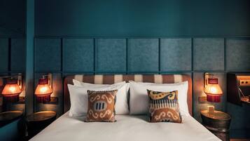 Egyptian cotton sheets, premium bedding, minibar, in-room safe