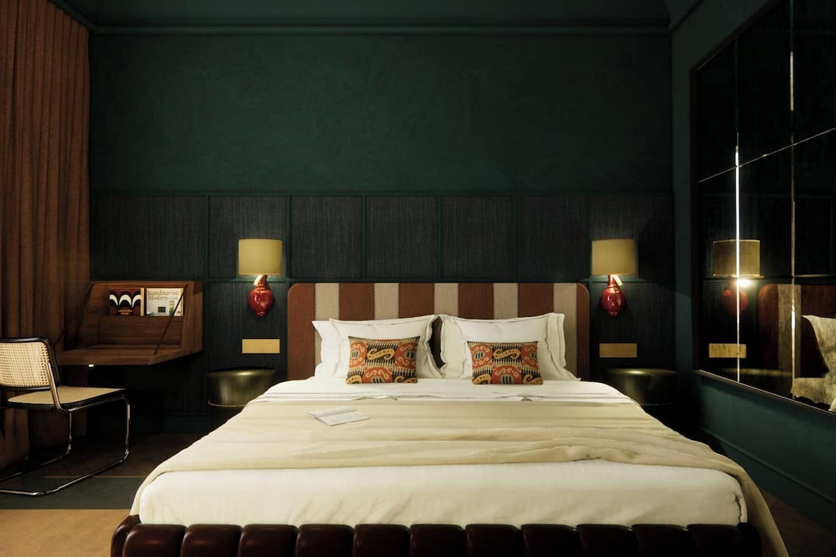 Standard Room | Egyptian cotton sheets, premium bedding, minibar, in-room safe