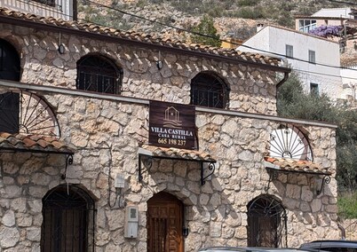 A haven of peace in the heart of nature. Ideal for families with pets