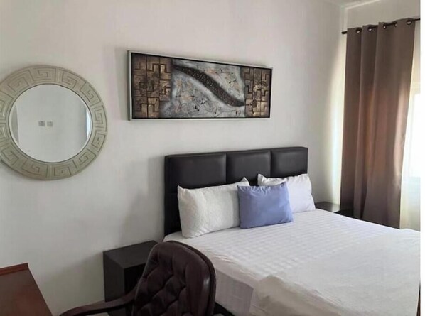 2 bedrooms, WiFi, bed sheets