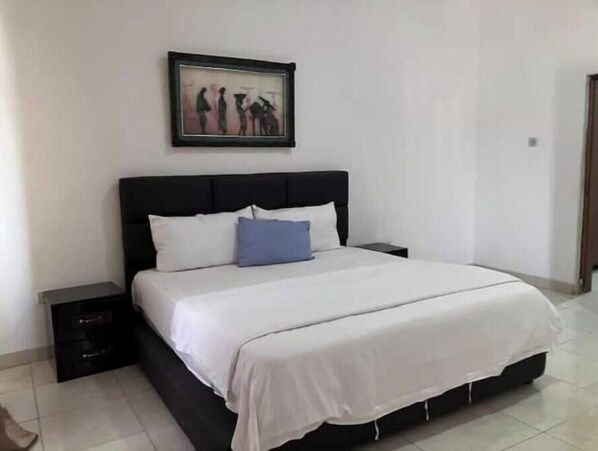 2 bedrooms, WiFi, bed sheets