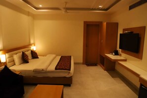 Deluxe Double Room - Ananda Castle (Vrindavan)