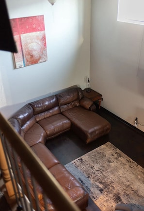 Smart TV, fireplace - Countryside 1-bedroom apartment in fabulous Billings with WiFi, AC (Billings)