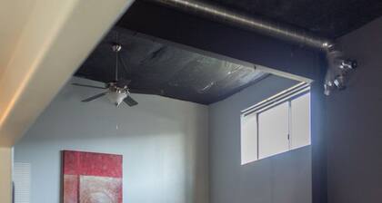 Countryside 1-bedroom apartment in fabulous Billings with WiFi, AC