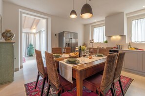 Dining - Podere Le Casette - Five Bedroom Villa, Sleeps 10 (Cassia)
