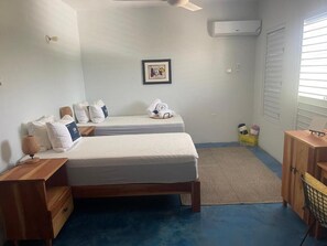 4 bedrooms, in-room safe, blackout drapes, iron/ironing board