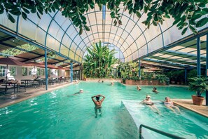 Pool - Victorian Dream! 3 Bedroom (Georgetown)