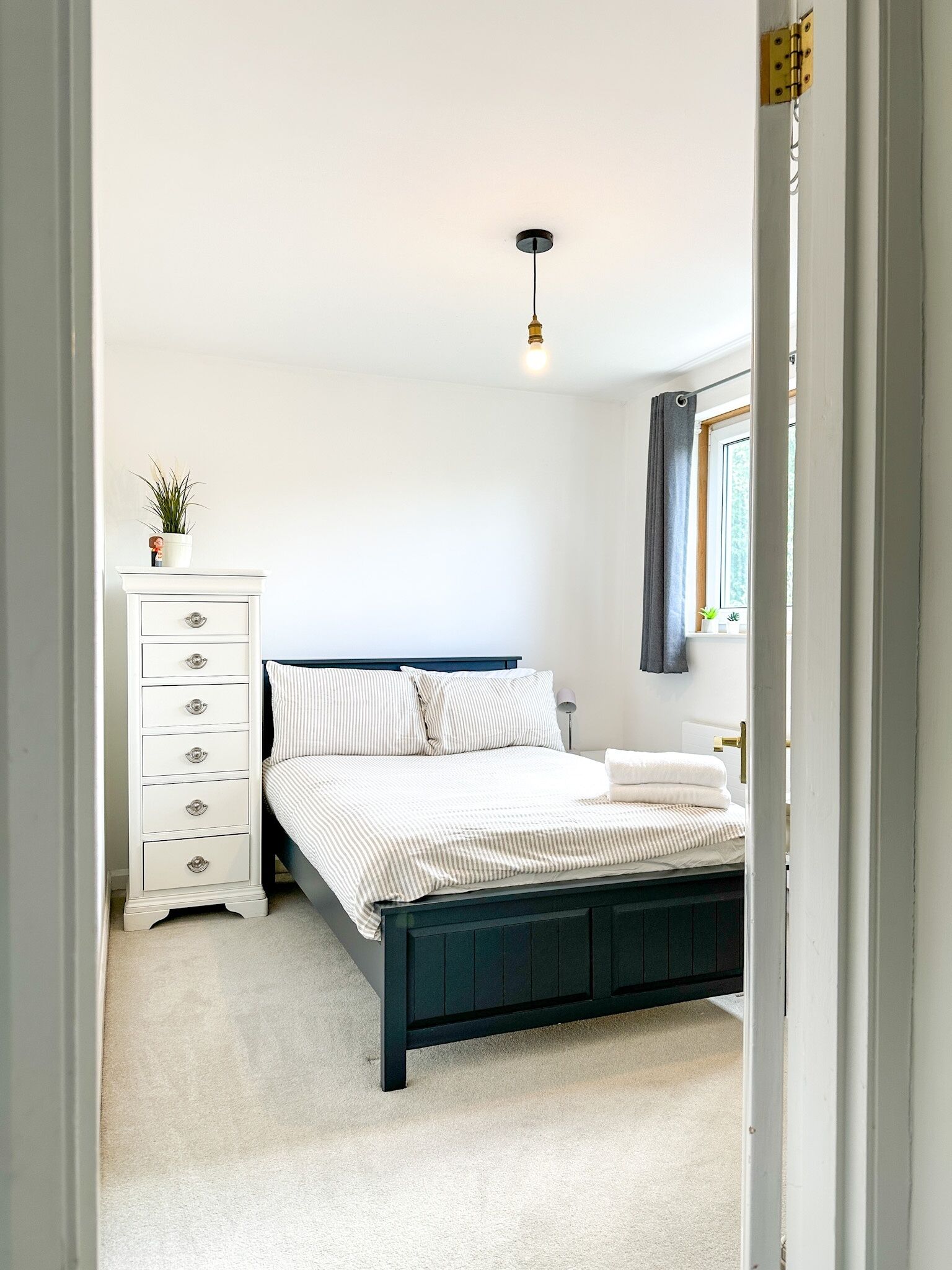 3 bedrooms, soundproofing, iron/ironing board, free WiFi
