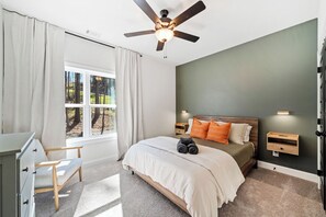 2 dormitoris, un bressol de viatge, wifi gratuïta i roba de llit