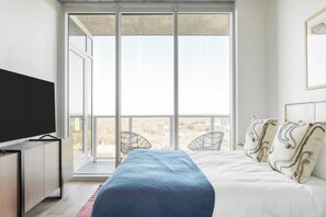 House (5 Bedrooms) | Interior - Sleeps 16 Brand New Austin High Rise w/ Rooftop Pool, Gym, Yoga Studio & More! (Austin)