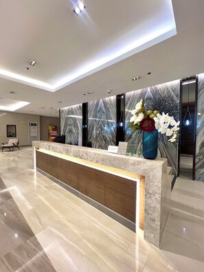 アパートメント 1 ベッドルーム バルコニー シティビュー | ロビー