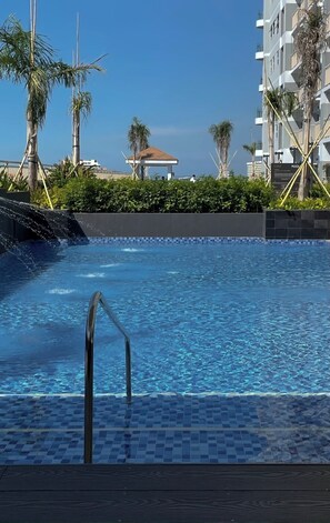 Apartment, 1 Bedroom, Balcony, City View | Pool | Outdoor pool - Stunning Suite With Balcony - Near MOA (Pasay)