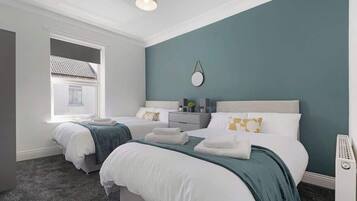 3 bedrooms, WiFi, bed sheets
