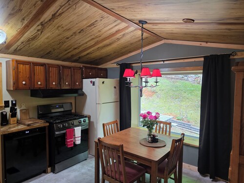 Mountain Cove - Great Longer Stays - Firepit