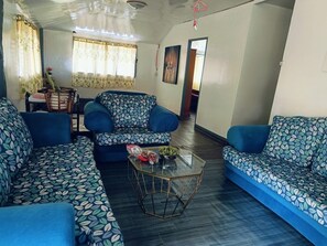 Familien-Studiosuite, Poolblick