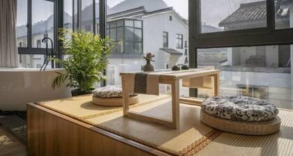 Tiantai Happiness Inn