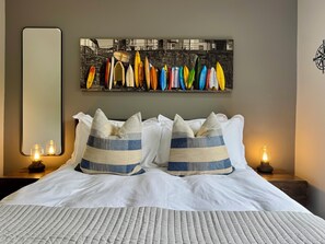 4 Schlafzimmer, hochwertige Bettwaren, Pillowtop-Betten, Reisekinderbett