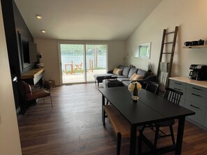 Smart TV, fireplace, books