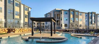 Condo 204L - Water Park Open All Year