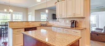 18 Mi to Pinehurst: Quiet + Spacious Family Home!
