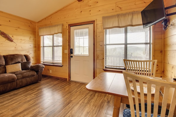 House (1 Bedroom) | Interior