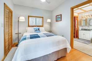 Cottage (2 Bedrooms) | Interior