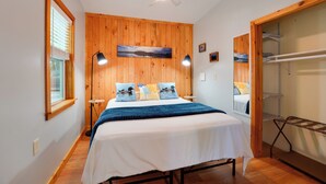 Cottage (2 Bedrooms) | Interior
