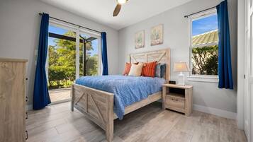 4 bedrooms, iron/ironing board, travel crib, WiFi (free)