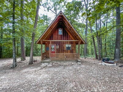 Rustic 2-bedroom cabin near Buffalo River National Park - Morning Star Cabin