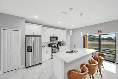 HUGE Home in Lehigh Acres Near RSW International Airport and JetBlue Park.