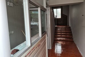 Unclassified image, 5 of 9, button - Zhengding 77 Express Hotel (Zhengding)