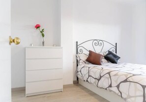 1 bedroom, travel crib, WiFi, bed sheets