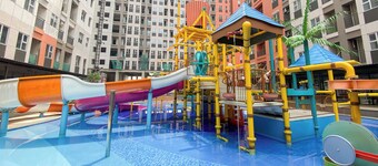 Enjoy and Cozy Living Studio Transpark Juanda Bekasi Timur Apartment