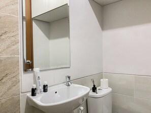 Standard Studio, 1 Bedroom (Apartment) | Bathroom - Enjoy and Cozy Living Studio Transpark Juanda Bekasi Timur Apartment (Bekasi)