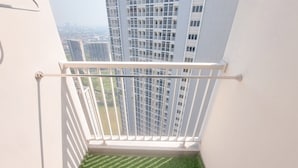 สแตนดาร์ดสตูดิโอ, 1 ห้องนอน (Apartment) | ระเบียง