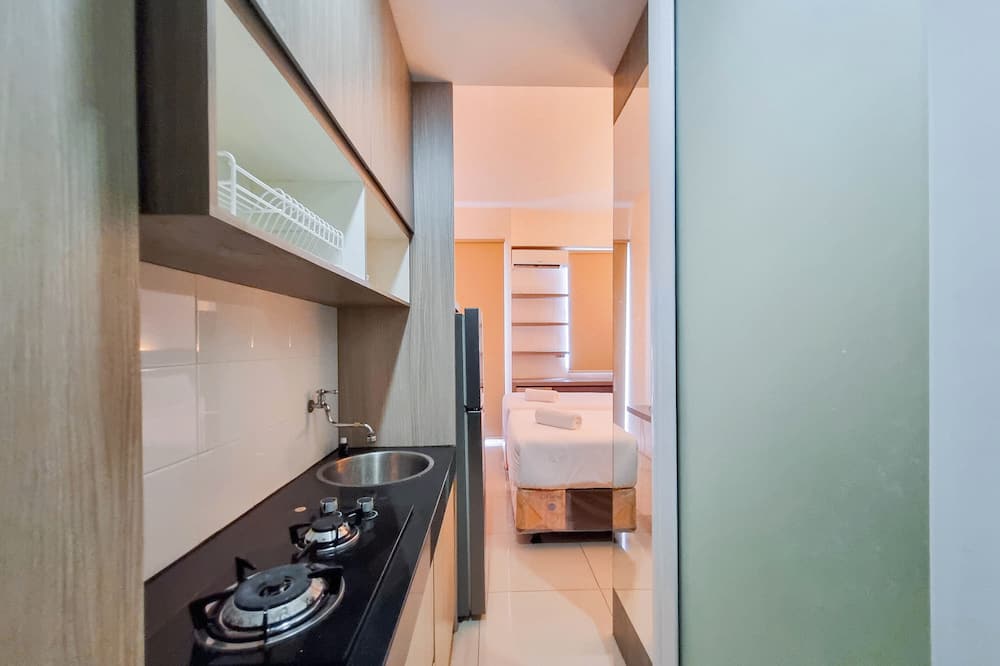 Warm and Cozy Studio at Vivo Apartment