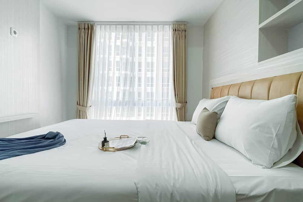 Comfy and Homey 2BR at Tokyo Riverside PIK 2 Apartment