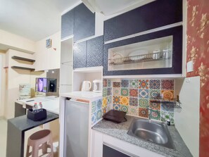 Standard Studio, 1 Bedroom (Apartment) | Private kitchen