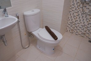 Standard Studio, 1 Bedroom (Apartment) | Bathroom - Brand New and Spacious Studio Room at Cisauk Point Apartment (Cisauk)